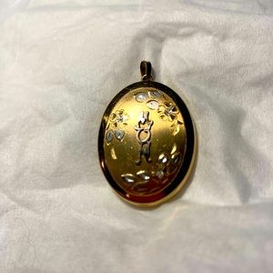 Vintage gold Mom pendant 4 pictures #015